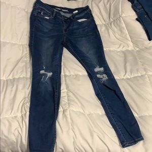 Old navy rockstar mid rise jeans size 12